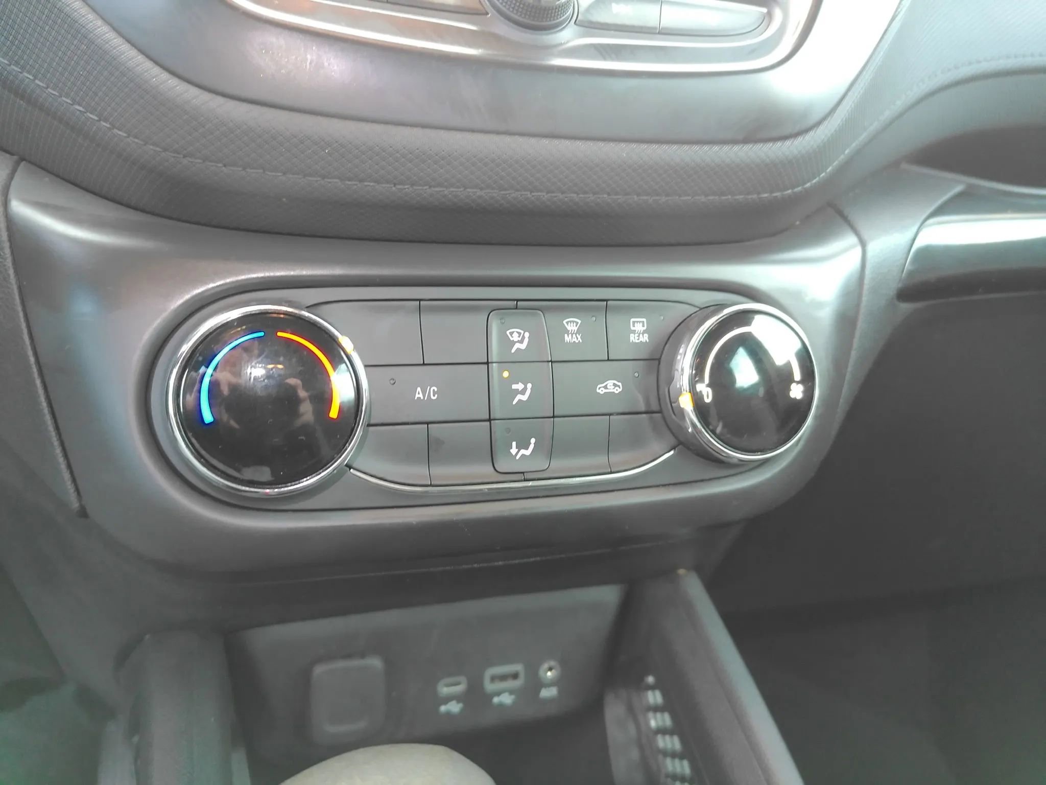 Used 2021 Chevrolet TrailBlazer LS image 17