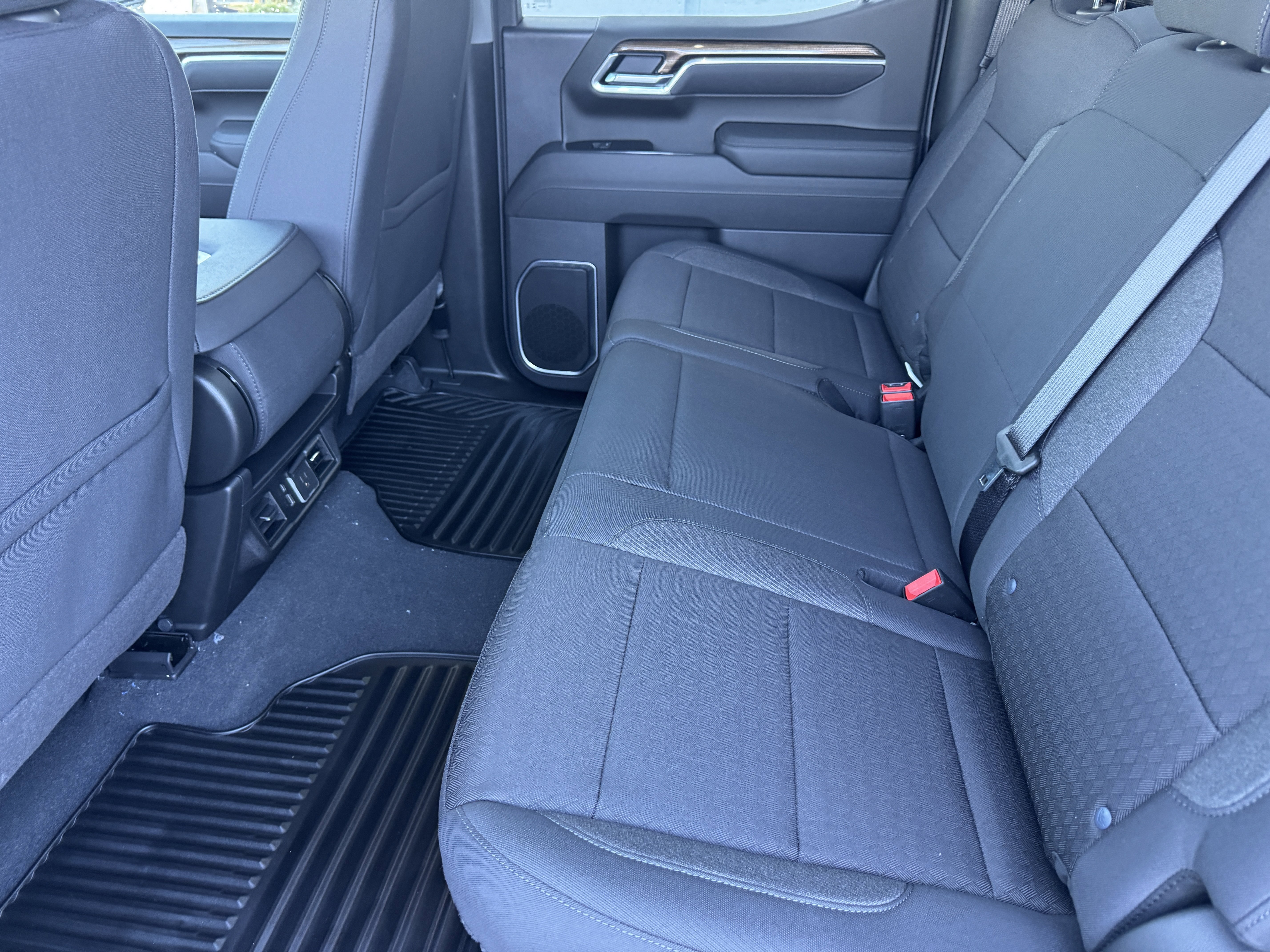 New 2026 Chevrolet Silverado 1500 LT w/ True North Edition Plus image 15