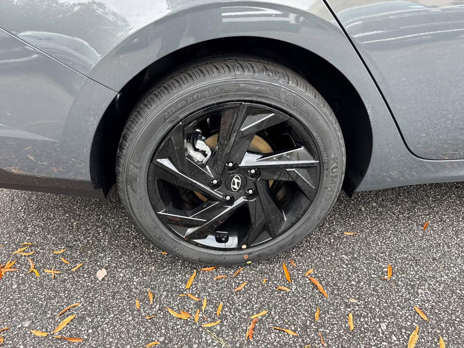 New 2026 Hyundai Elantra Sport image 17