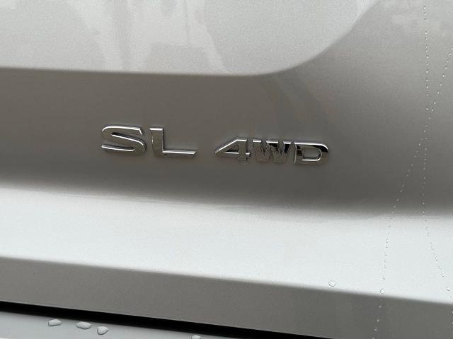 New 2025 Nissan Pathfinder SL image 8