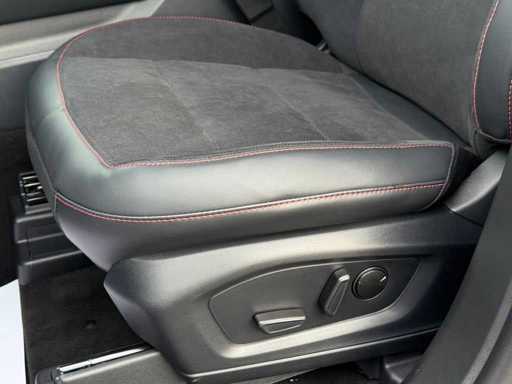 New 2026 Ford Explorer ST image 27