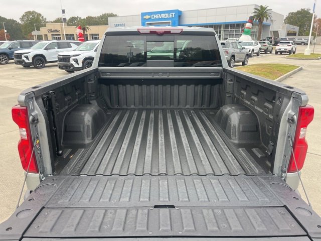 Used 2024 Chevrolet Silverado 1500 LTZ w/ LTZ Premium Package image 8