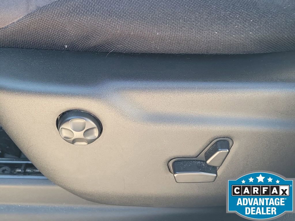 Used 2020 Jeep Grand Cherokee Laredo image 30