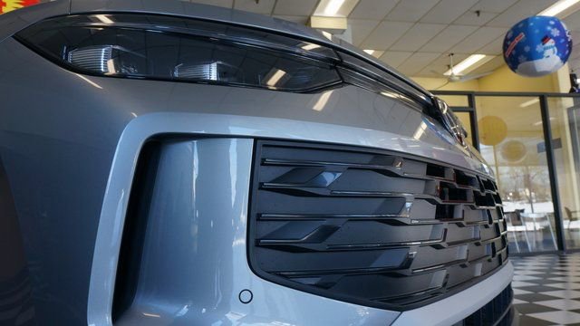 New 2026 Volkswagen Tiguan S image 13
