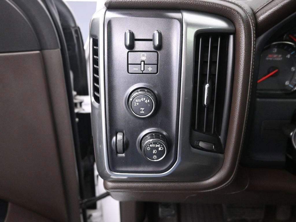 Used 2017 Chevrolet Silverado 1500 LTZ Z71 w/ LTZ Plus Package image 24