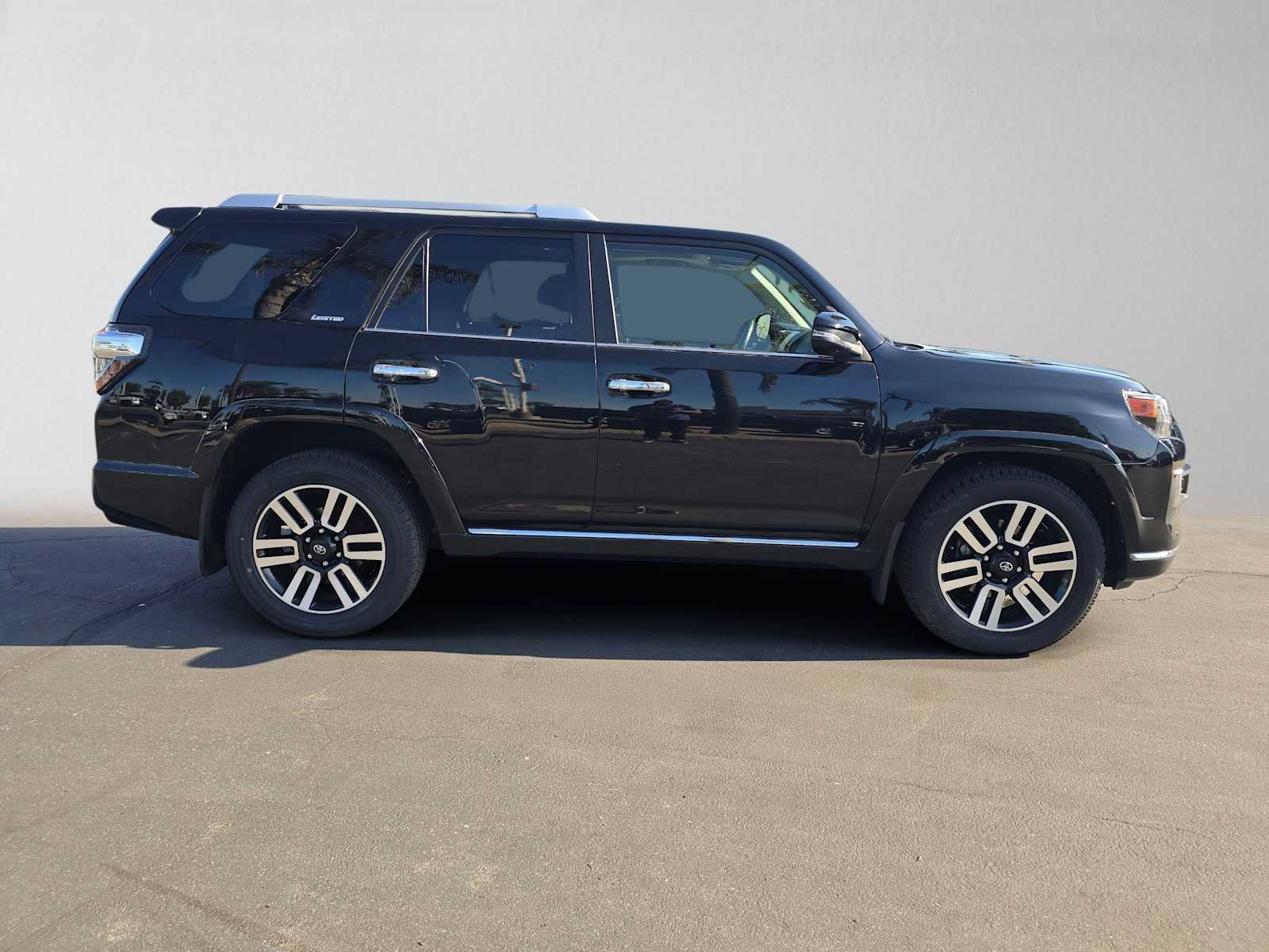 Used 2024 Toyota 4Runner Limited RWD image 2
