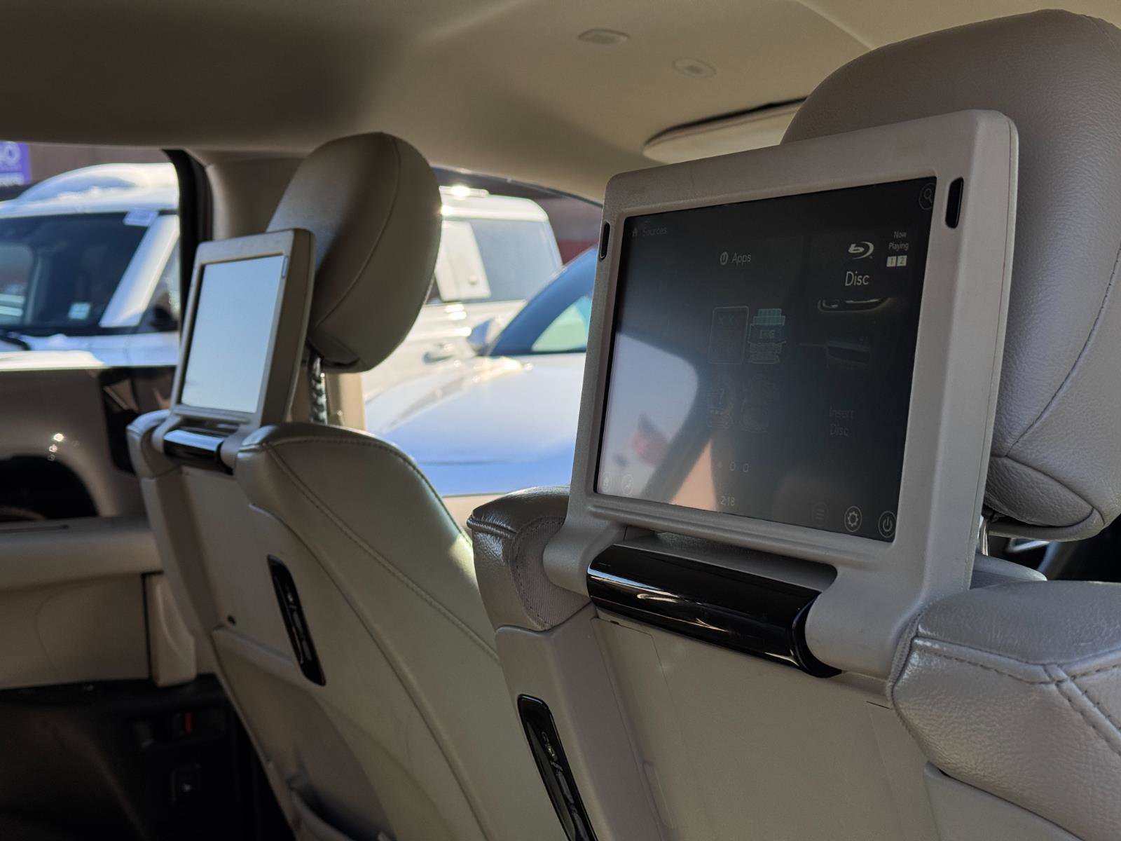 Used 2020 Chrysler Pacifica Touring-L Plus image 33