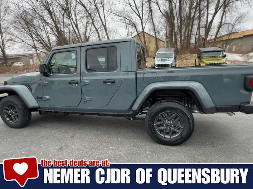 New 2026 Jeep Gladiator Sport AWD/4WD image 6