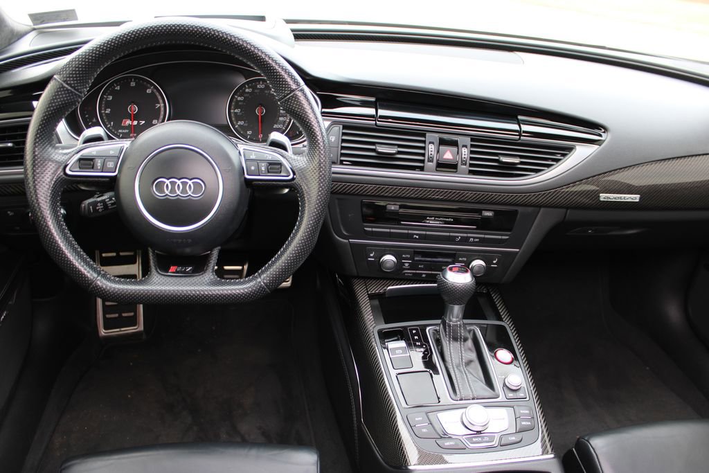 Used 2017 Audi RS 7 Prestige image 11