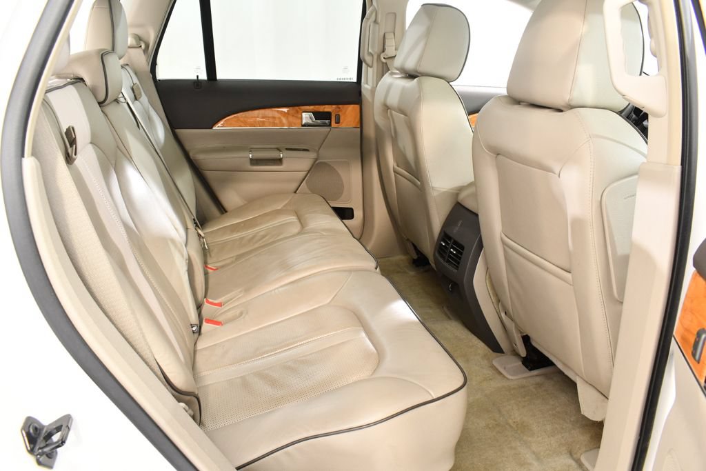 Used 2015 Lincoln MKX AWD w/ Equipment Group 102A image 19