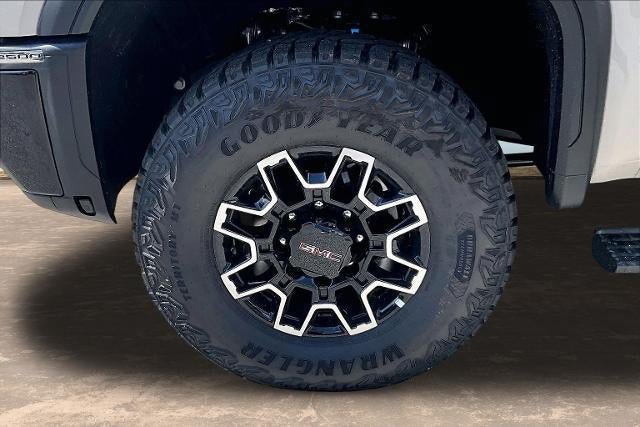 New 2026 GMC Sierra 2500 AT4X AWD/4WD image 10
