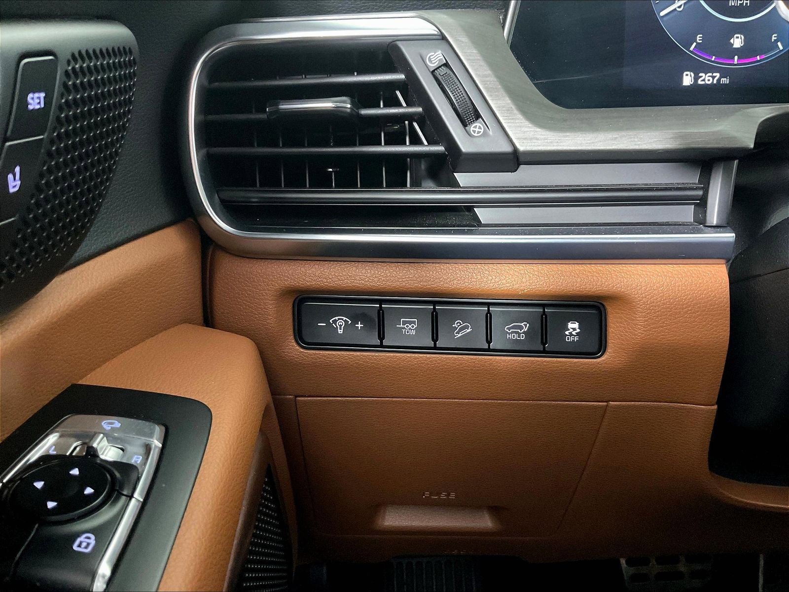 Certified 2025 Kia Telluride SX Prestige X-Line AWD/4WD image 15