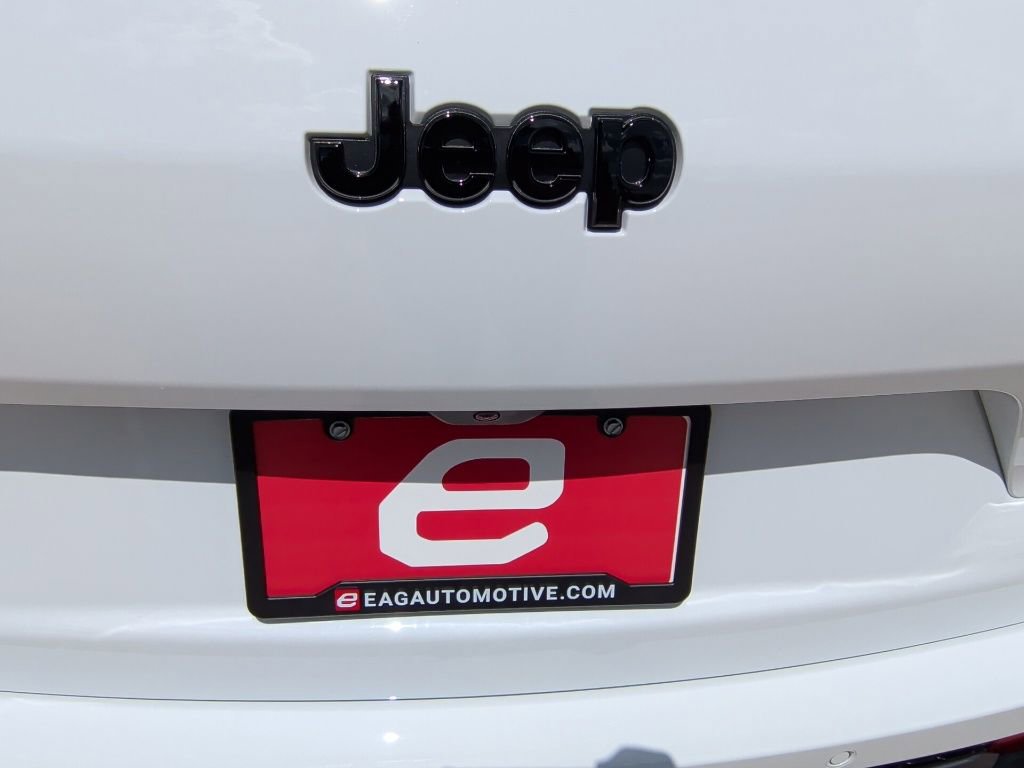 New 2026 Jeep Grand Cherokee L 2WD image 50