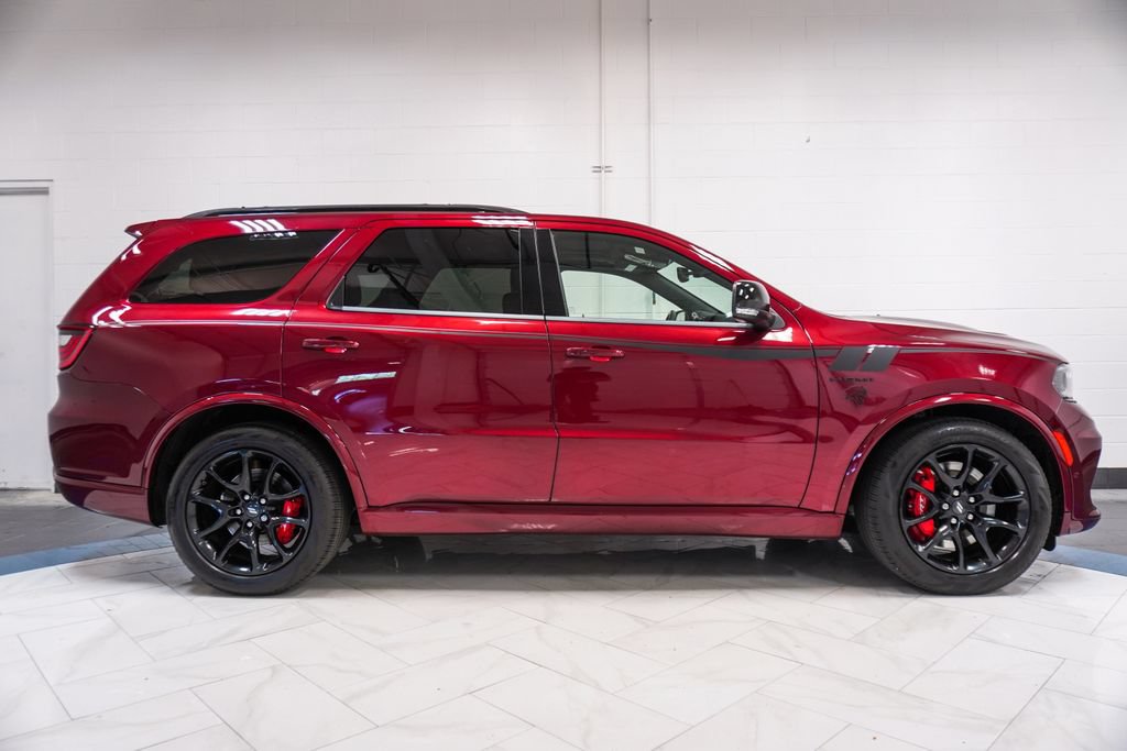 Used 2023 Dodge Durango R/T w/ Tow 'N Go Package AWD/4WD image 38