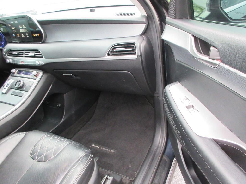 Used 2020 Hyundai Palisade SEL w/ Convenience Package FWD image 18