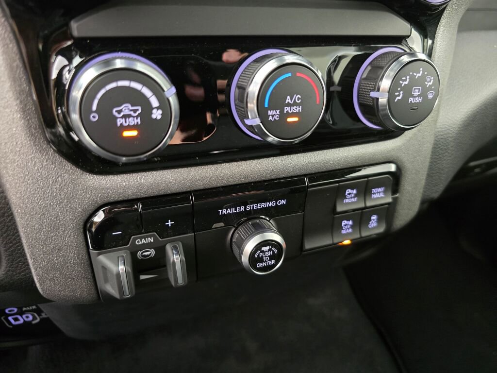 New 2025 RAM 1500 Tradesman w/ Night Edition image 23