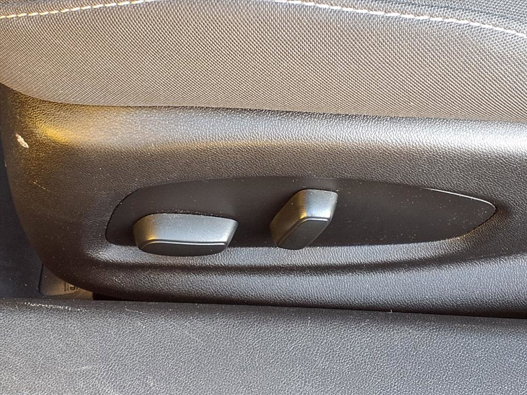 Used 2018 Chevrolet Camaro SS image 5