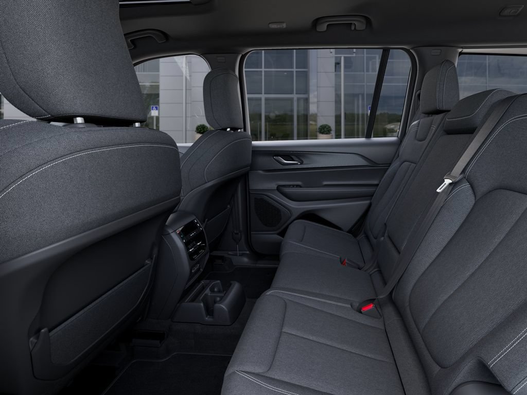 New 2025 Jeep Grand Cherokee L Laredo w/ Luxury Tech Group I AWD/4WD image 24