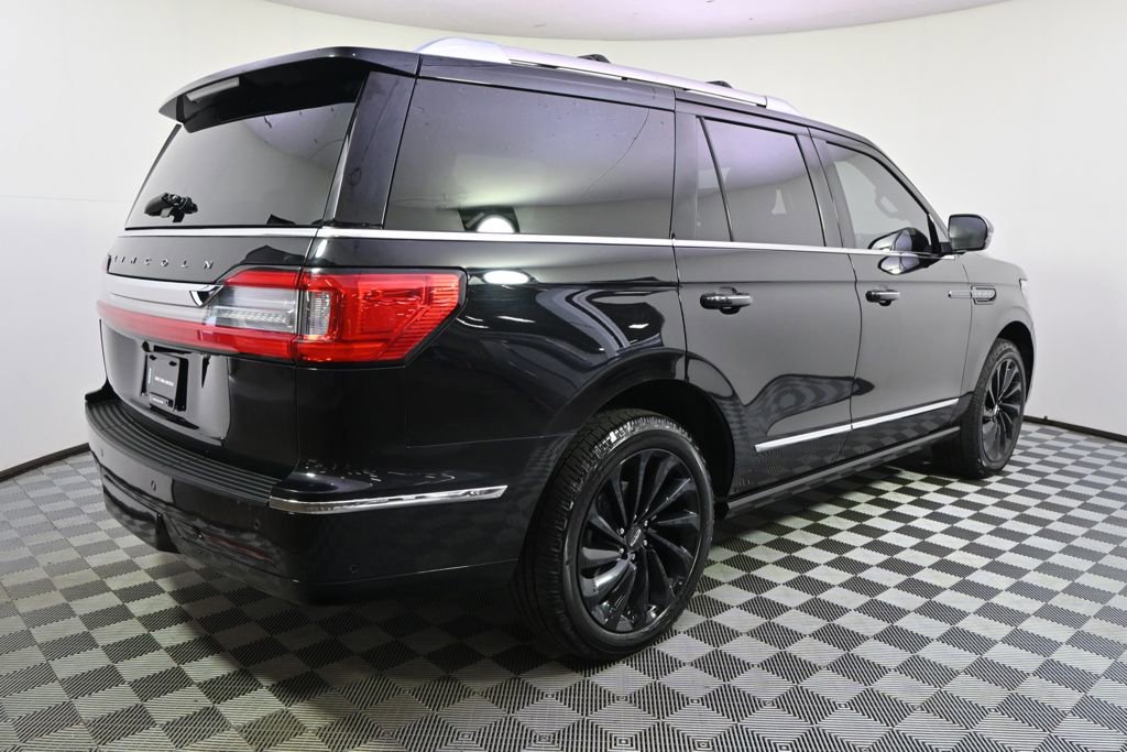Used 2021 Lincoln Navigator Reserve AWD/4WD image 7