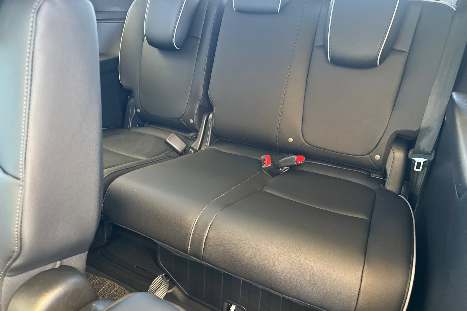 New 2026 Honda Odyssey Touring image 16