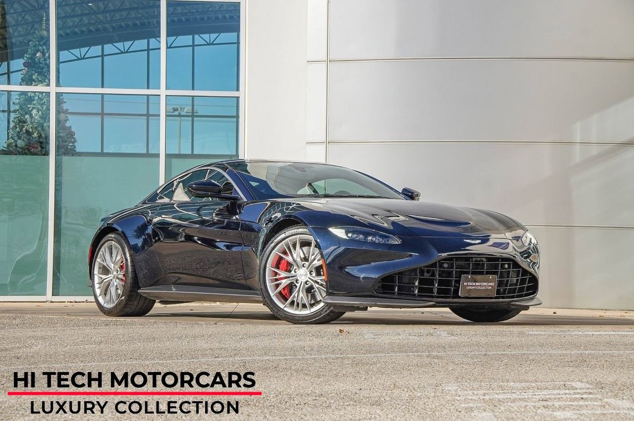 Used 2022 Aston Martin V8 Vantage Coupe image 1