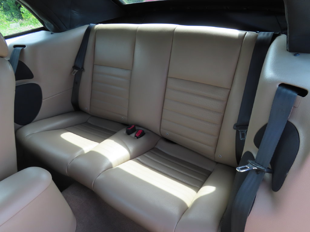 Used 2004 Ford Mustang GT RWD image 35