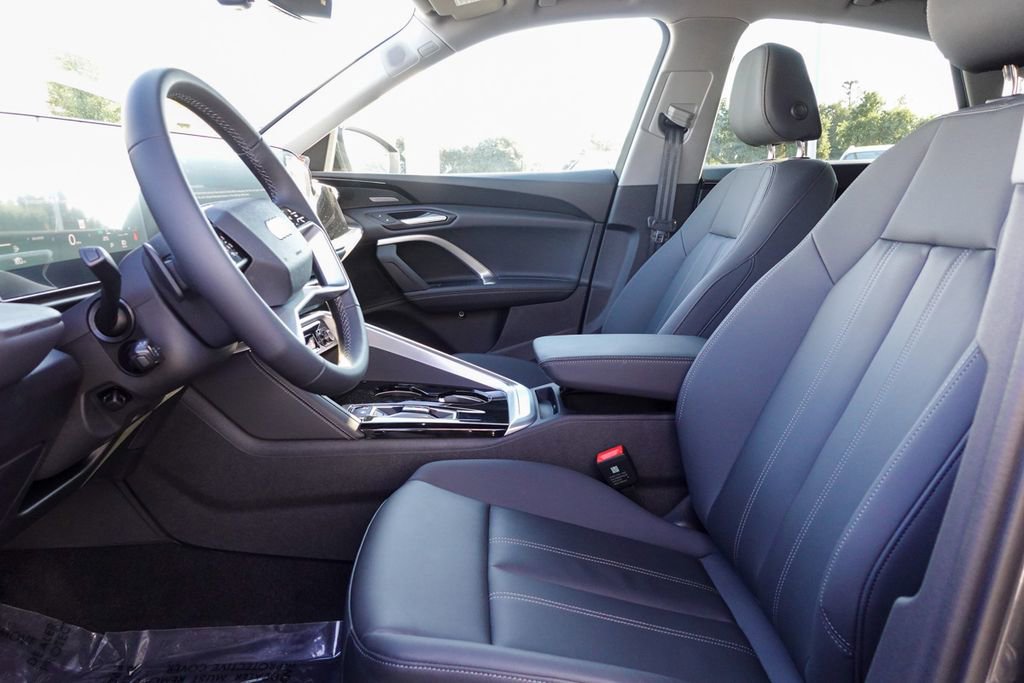 New 2025 Audi Q5 Premium Plus image 14