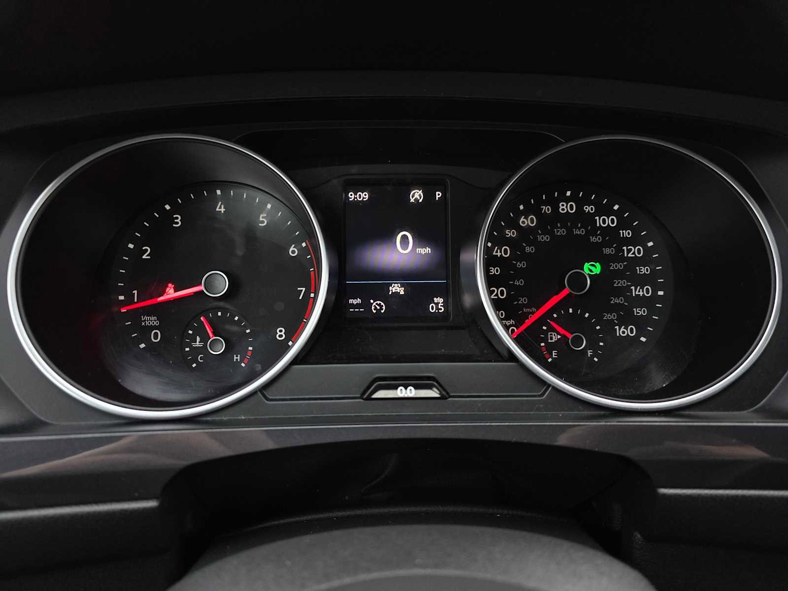 Used 2021 Volkswagen Tiguan S image 25