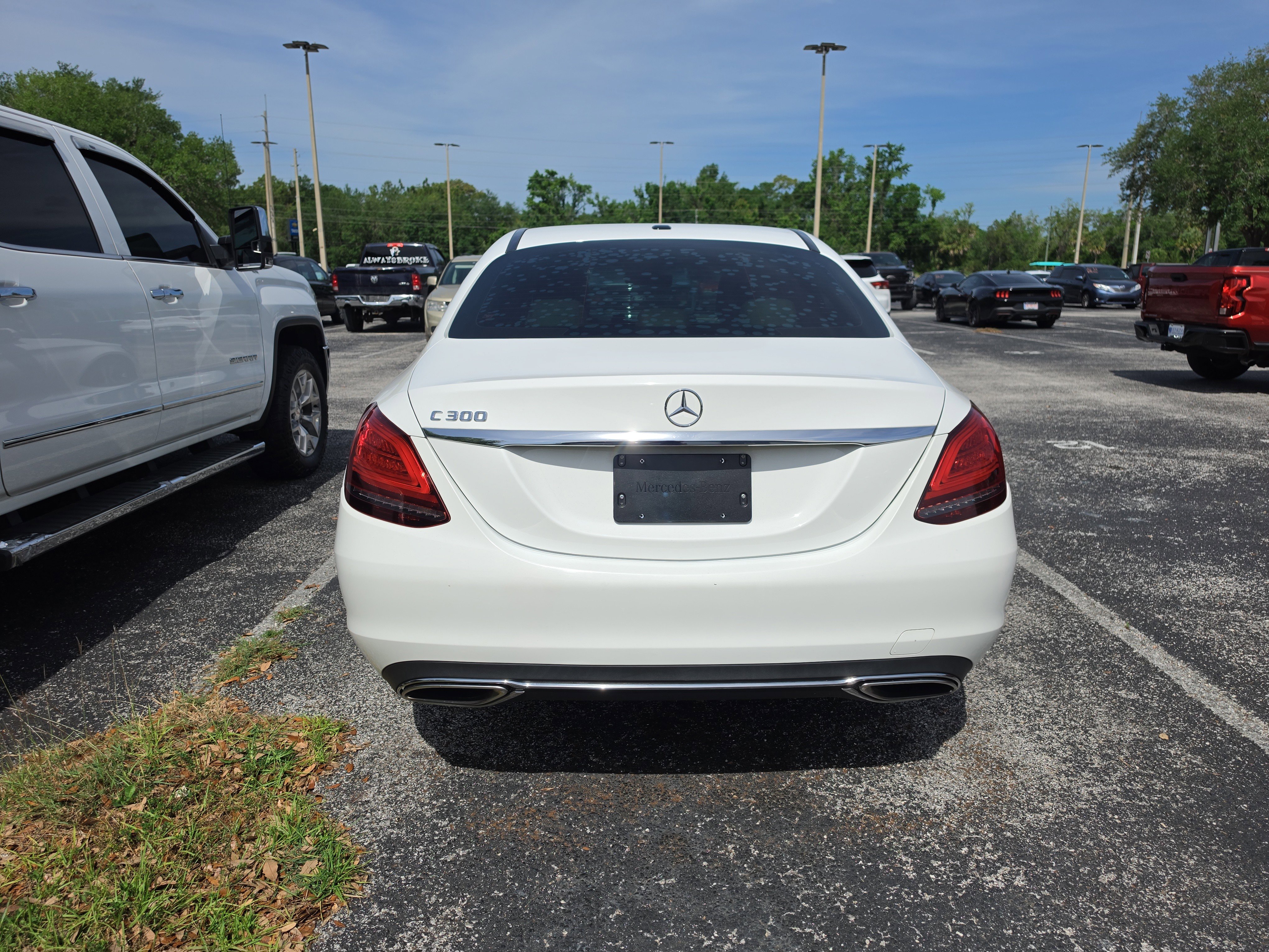 Used 2019 Mercedes-Benz C 300 Sedan image 4