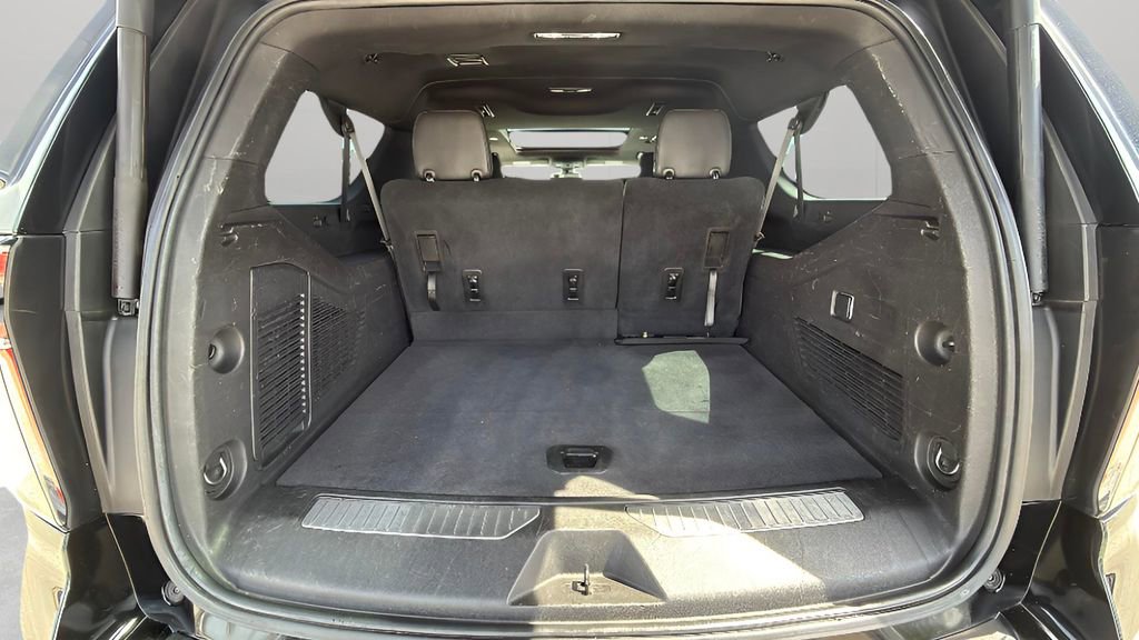 Certified 2021 Chevrolet Suburban Z71 w/ Rear Media and Nav Package AWD/4WD image 31