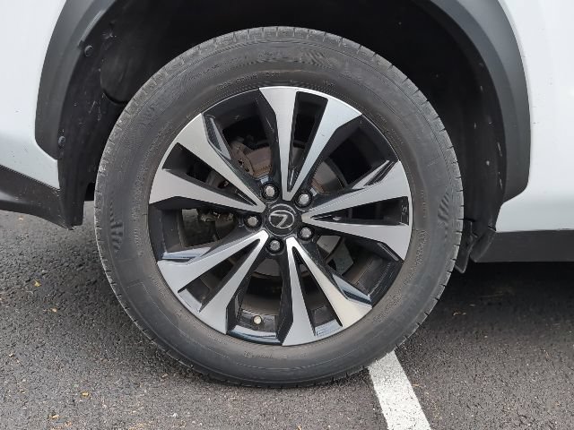 Used 2019 Lexus NX 300 F Sport w/ F Sport Comfort Package AWD/4WD image 5
