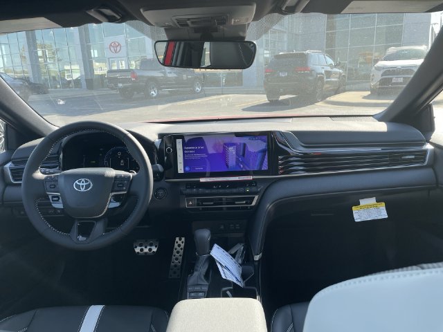 New 2026 Toyota Camry Hybrid AWD/4WD image 37