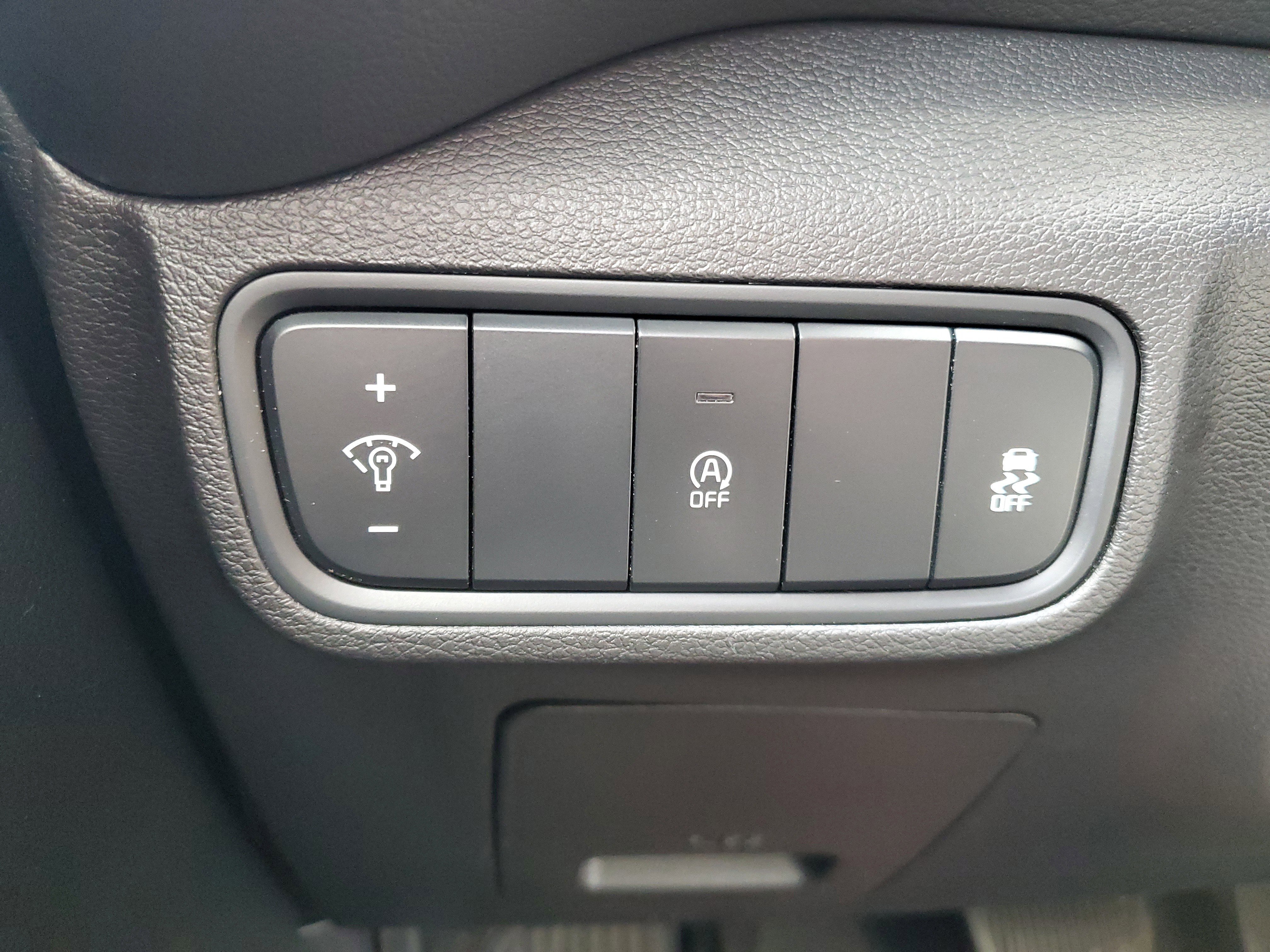 Certified 2022 Kia Soul LX image 24