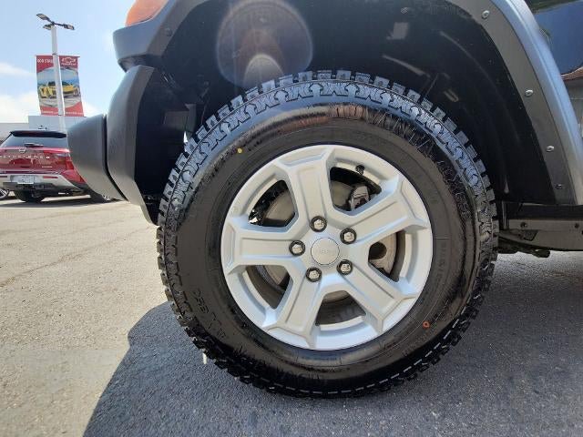 Used 2022 Jeep Wrangler Unlimited Sport AWD/4WD image 31