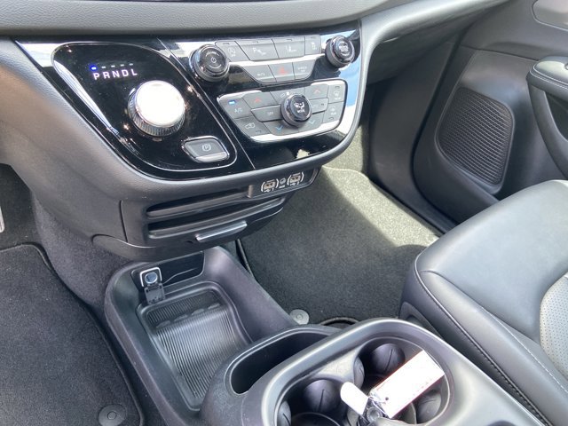 Used 2025 Chrysler Pacifica Select FWD image 39