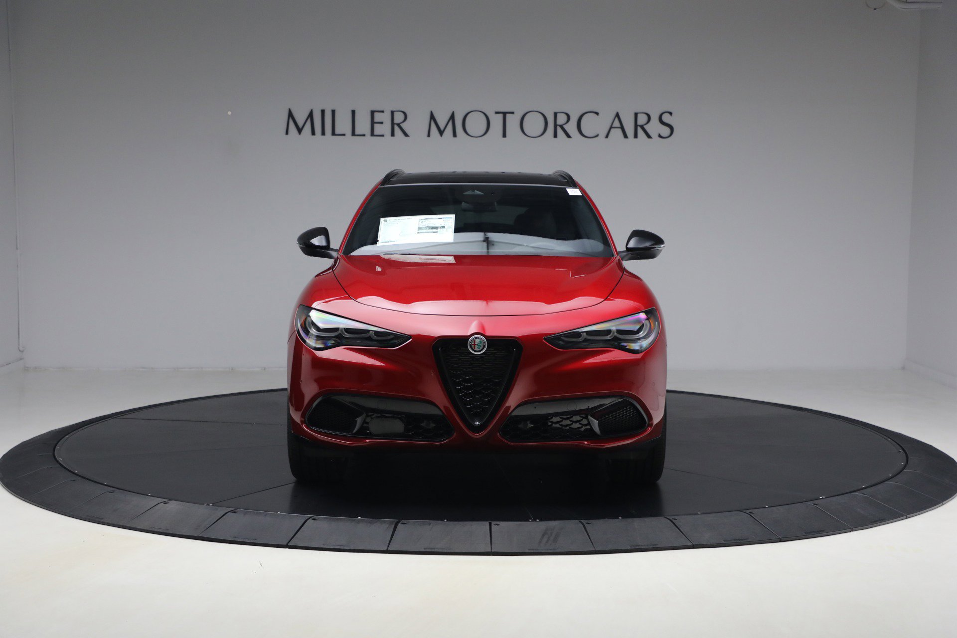 New 2025 Alfa Romeo Stelvio Sprint image 12