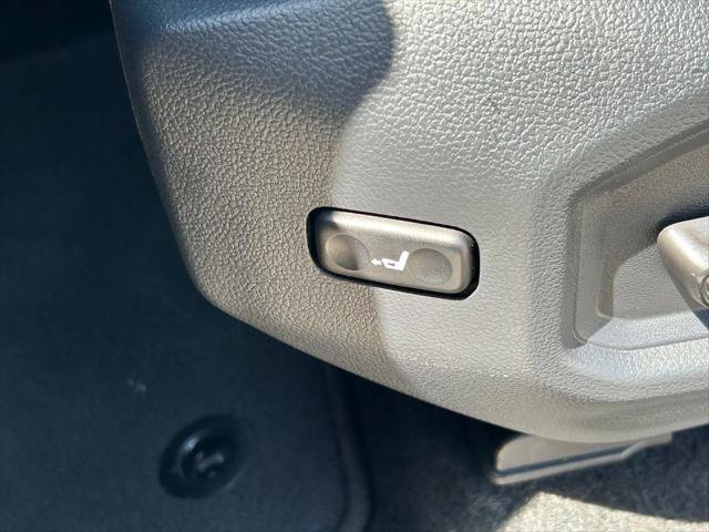 Certified 2024 Toyota Sequoia Platinum AWD/4WD image 31