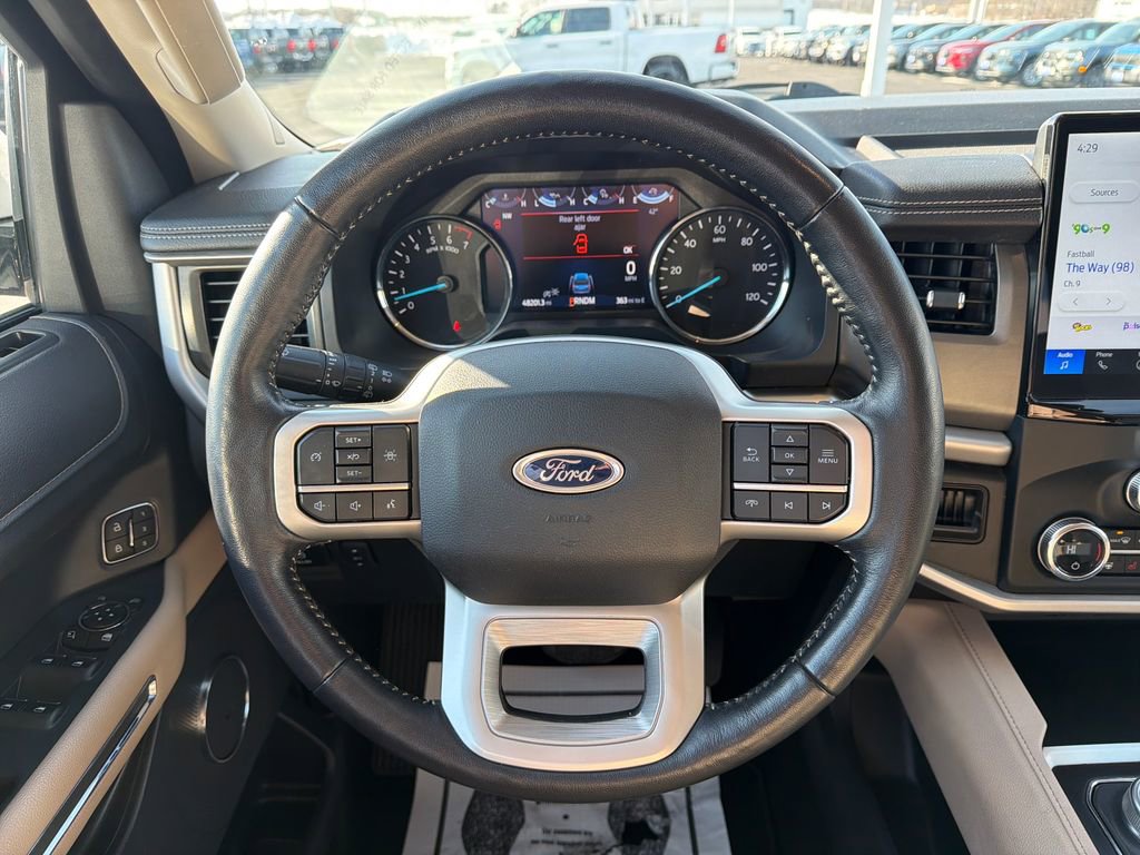 Used 2024 Ford Expedition Max XLT AWD/4WD image 14