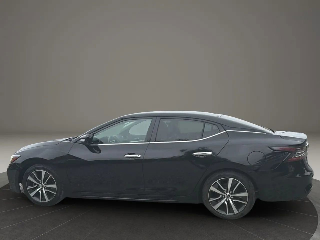 Used 2020 Nissan Maxima 3.5 SV w/ Floor Mat Group FWD image 4