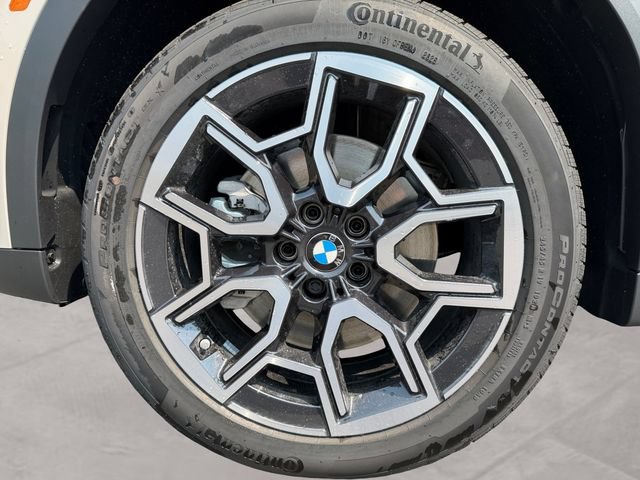 New 2026 BMW X2 xDrive28i w/ Convenience Package AWD/4WD image 14