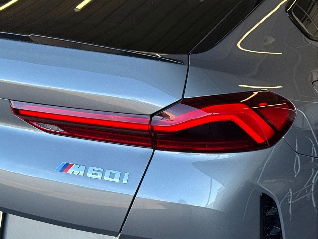 New 2026 BMW X6 M60i w/ Executive Package image 17