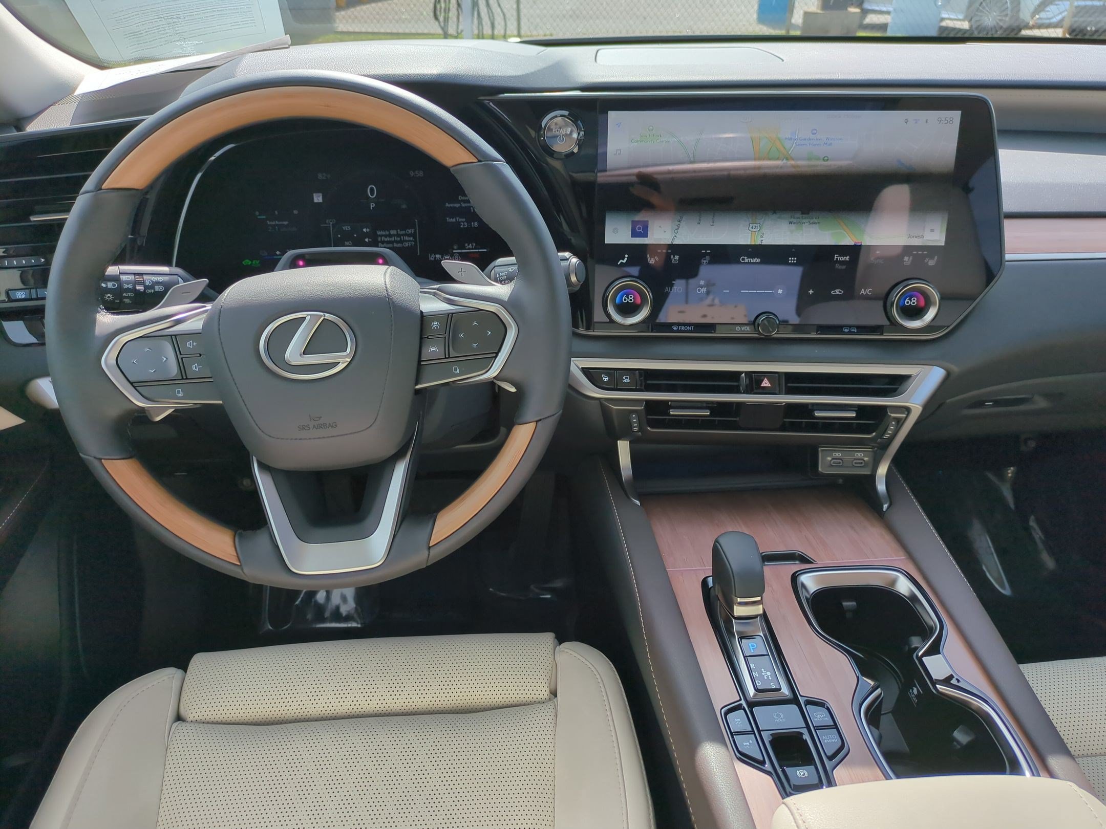 Used 2025 Lexus RX 450h AWD w/ Convenience Package image 32