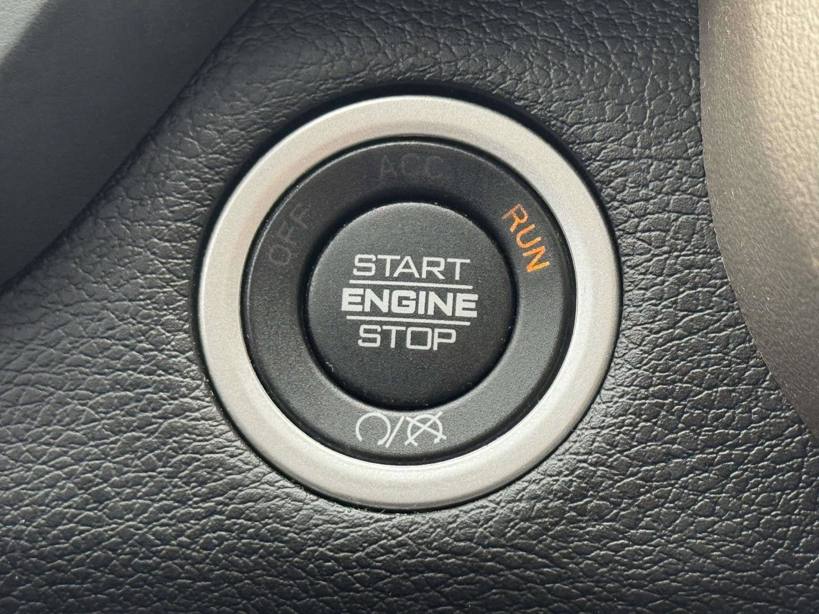 Used 2024 RAM 2500 Laramie w/ Safety Group AWD/4WD image 25