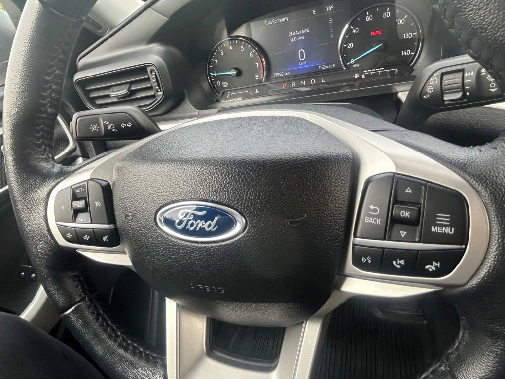 Used 2022 Ford Explorer XLT AWD/4WD image 43