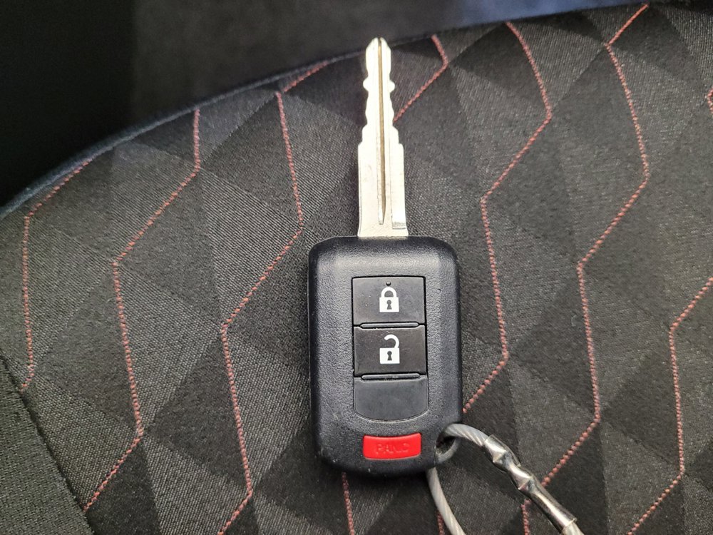 Used 2024 Mitsubishi Mirage ES image 32