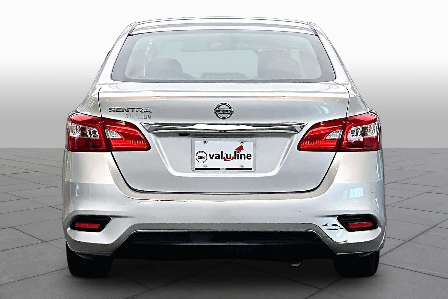 Used 2019 Nissan Sentra S FWD image 4