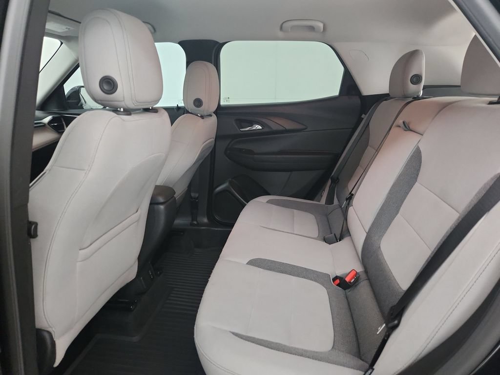 Used 2025 Chevrolet TrailBlazer LT w/ Convenience Package FWD image 32
