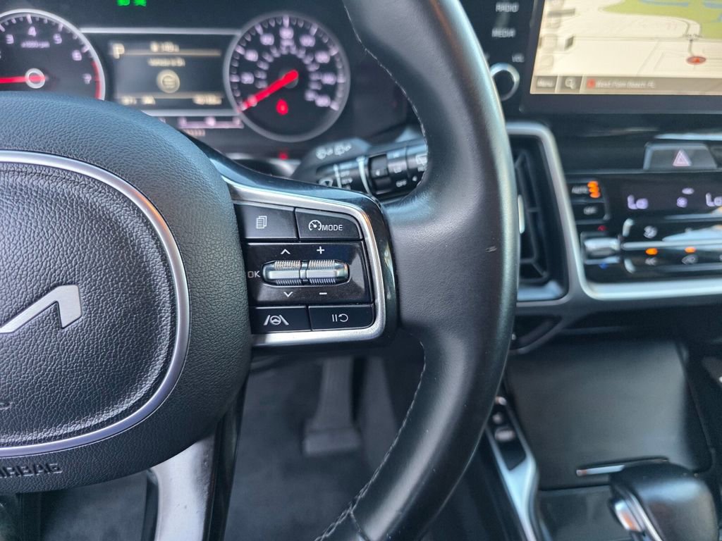 Used 2022 Kia Sorento S image 20