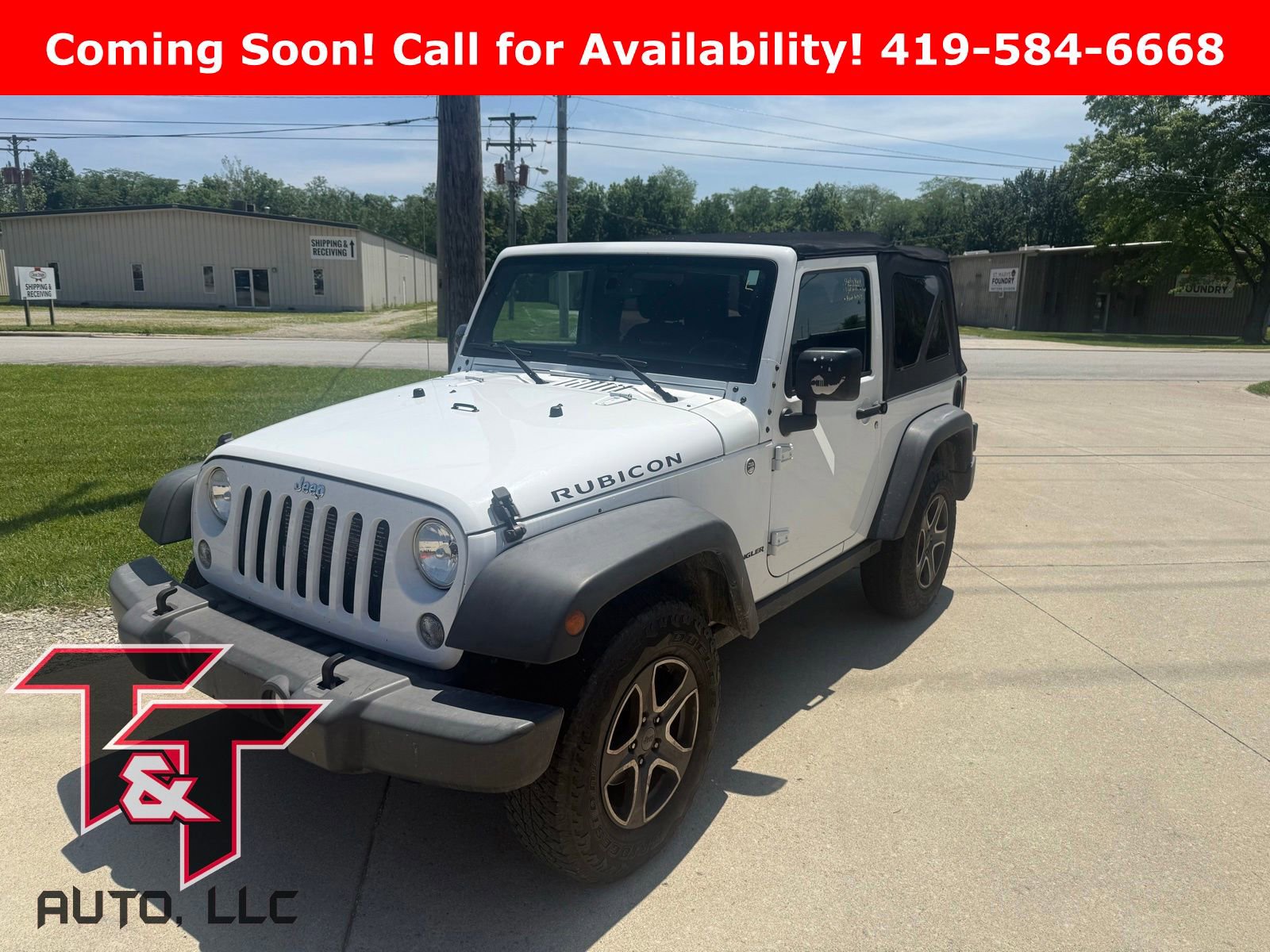 Used 2015 Jeep Wrangler Rubicon w/ Power Convenience Group AWD/4WD image 4