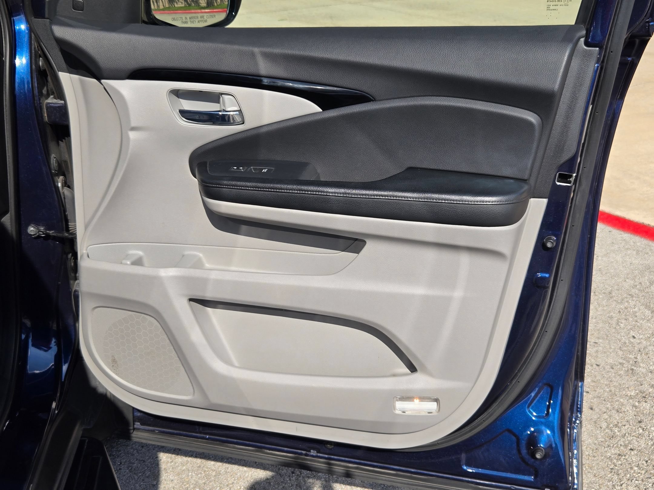Used 2016 Honda Pilot Elite image 28